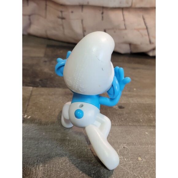 Burger King 2010 Smurf toy figure blue - Picture 3 of 4